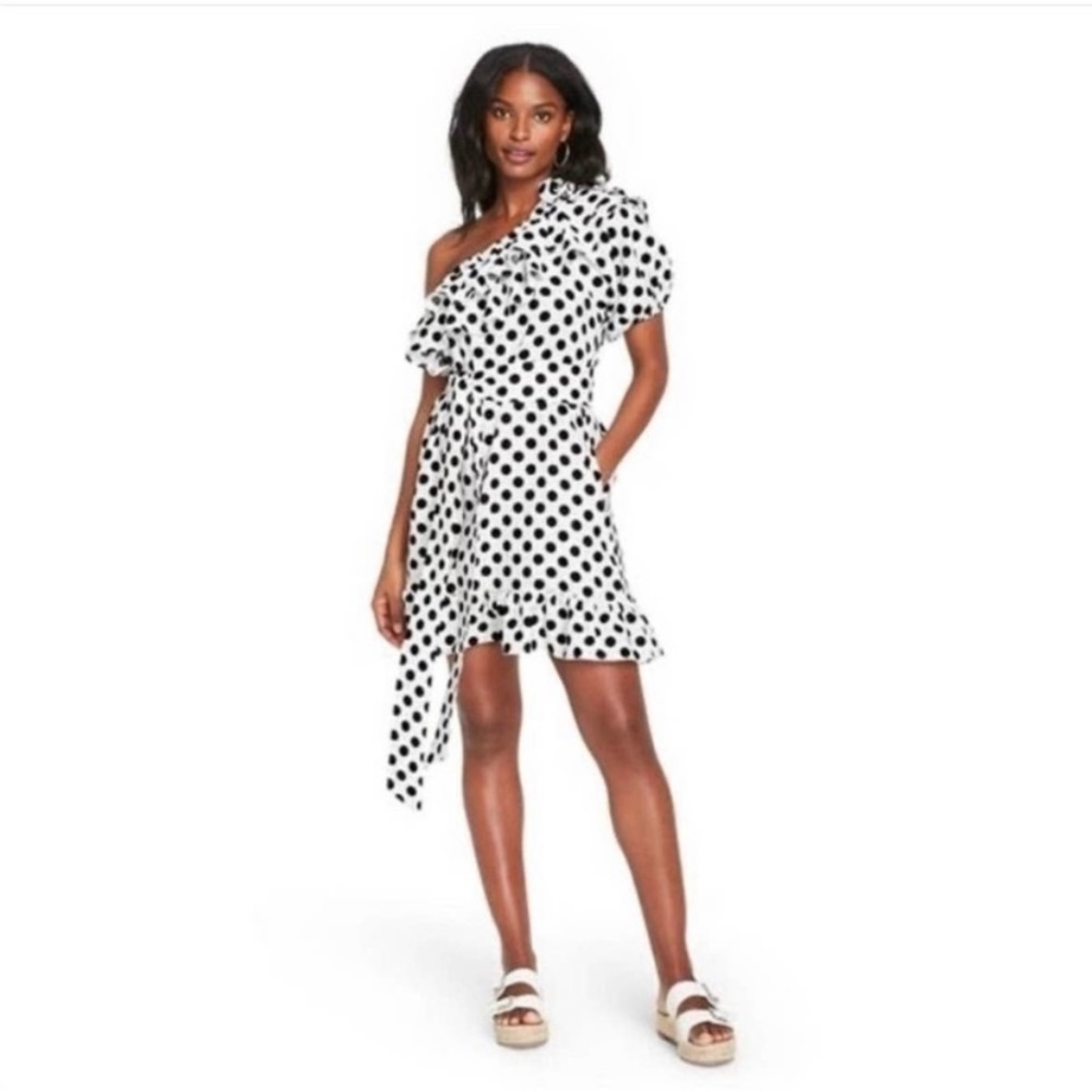 Lisa Marie dress